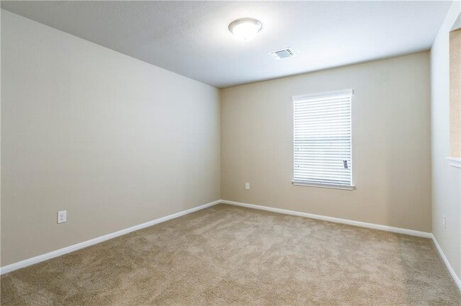 Building Photo - 6521 Ranchito Dr