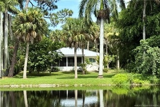 Building Photo - 1196 SE St Lucie Blvd