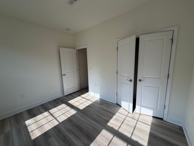 Building Photo - 763 Heartpine Dr