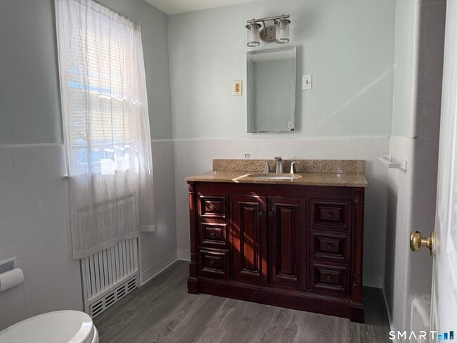 Building Photo - 95-97-97 Locust St