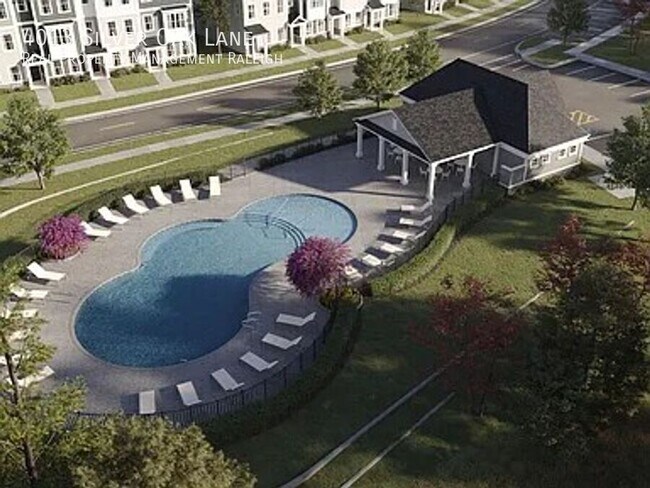 Building Photo - 4013 Silver Oak Ln