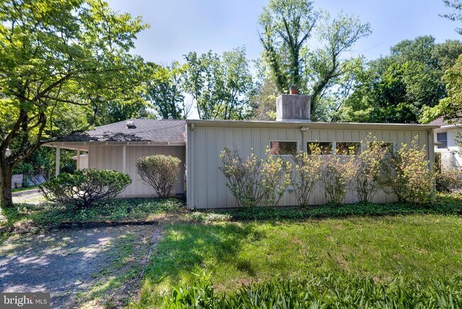 Building Photo - 68 Mountain Ave