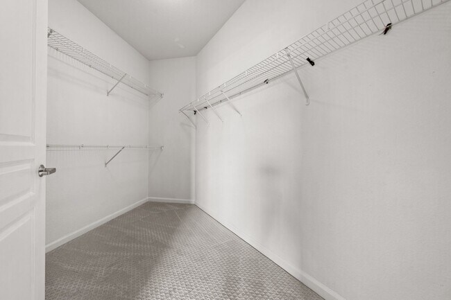Building Photo - Epic REA – Top Floor Condo with Breathtaki...