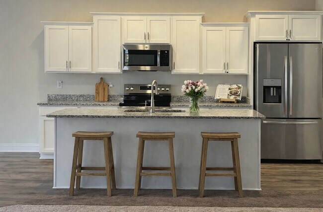 Building Photo - 3011 Grouper Run