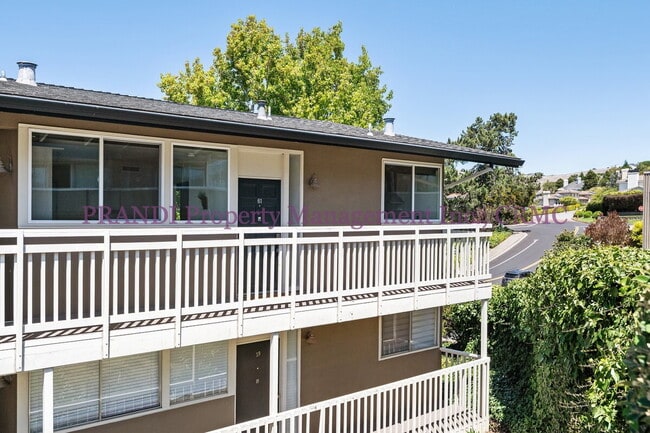 Building Photo - The Best View in Southern Marin! Luxury To...