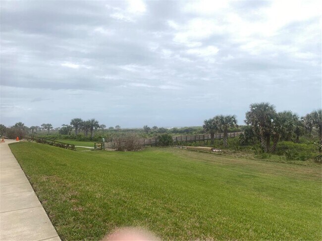 Building Photo - 60 Surfview Dr