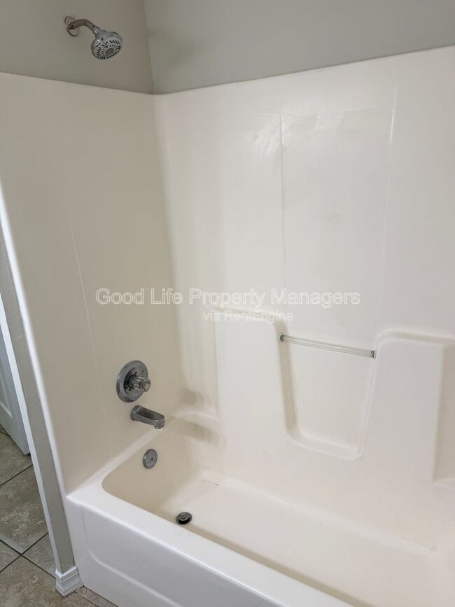 Building Photo - 9980 Bowman Ave