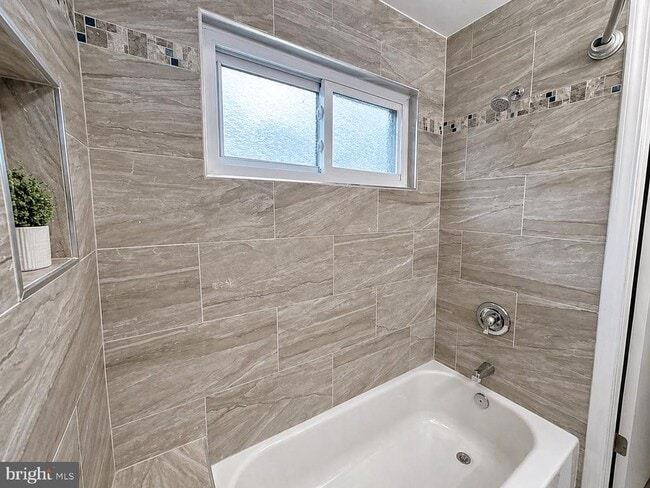 Building Photo - 6450 Sewells Orchard Dr