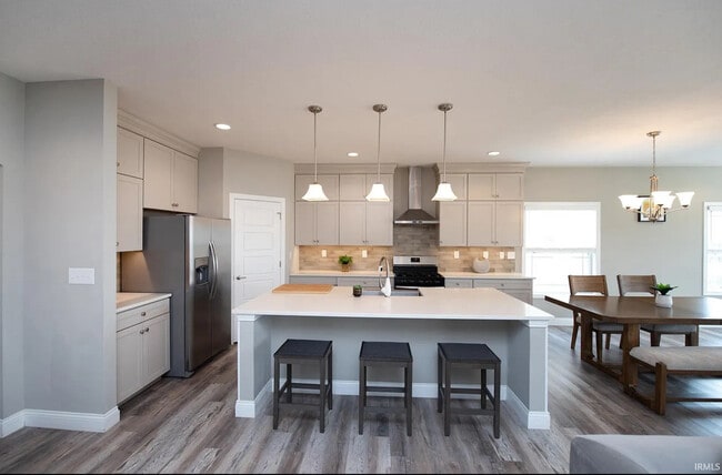 Building Photo - 2855 Needletail Dr