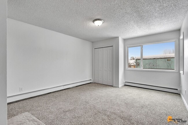 Building Photo - 4011 E Turnagain Blvd