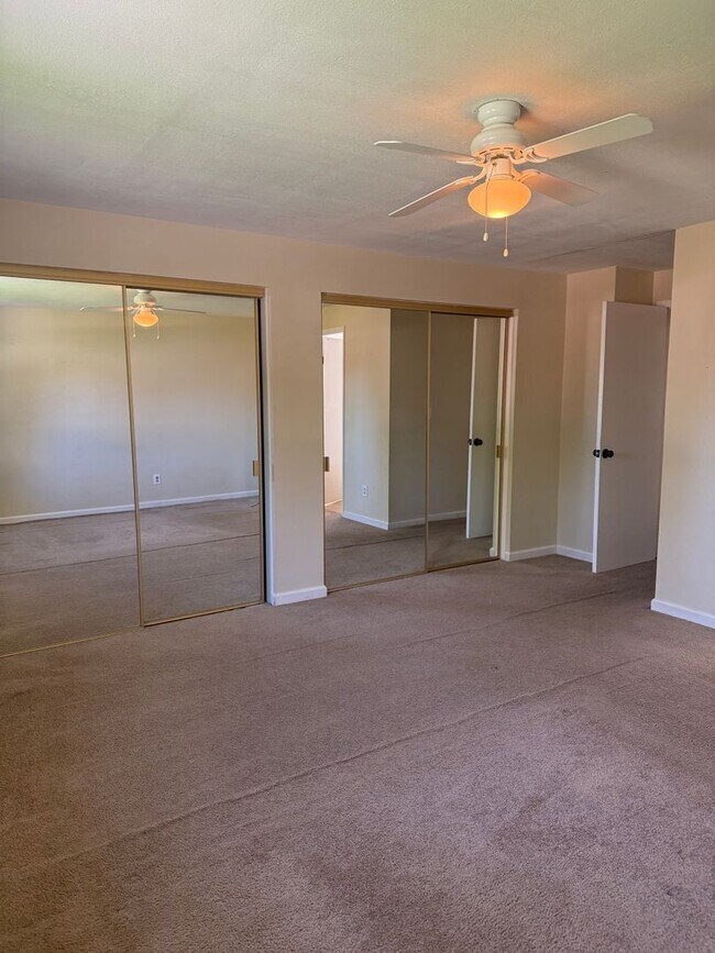 Building Photo - 4605 Rio Encantado Ln