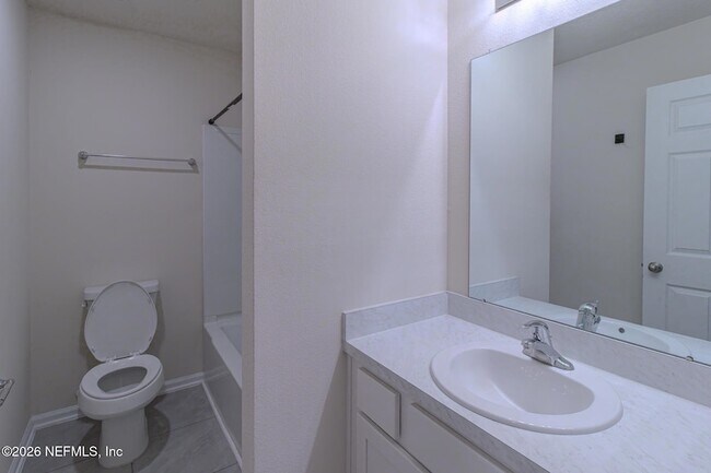 Building Photo - 890 Observatory Pkwy