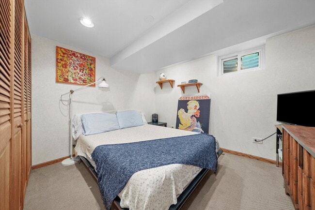 Building Photo - 4407 Howard Ave