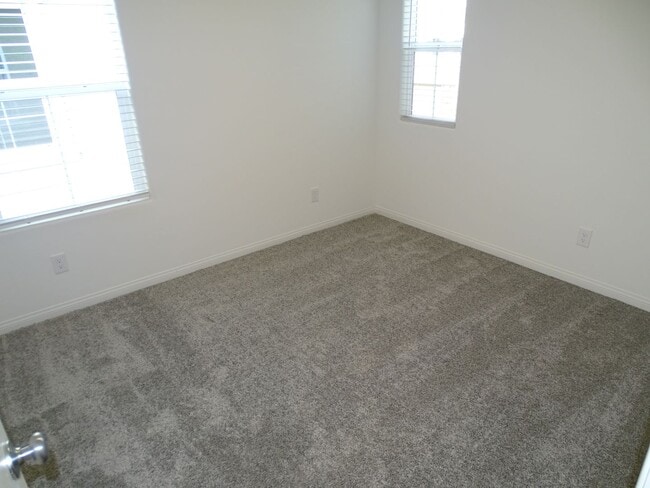 Building Photo - 5 Bedroom Home, 1st Floor Bed and Full Bath, Loft In Inspirada