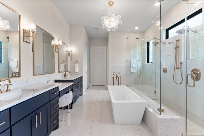 Building Photo - 2118 Bennet Ct