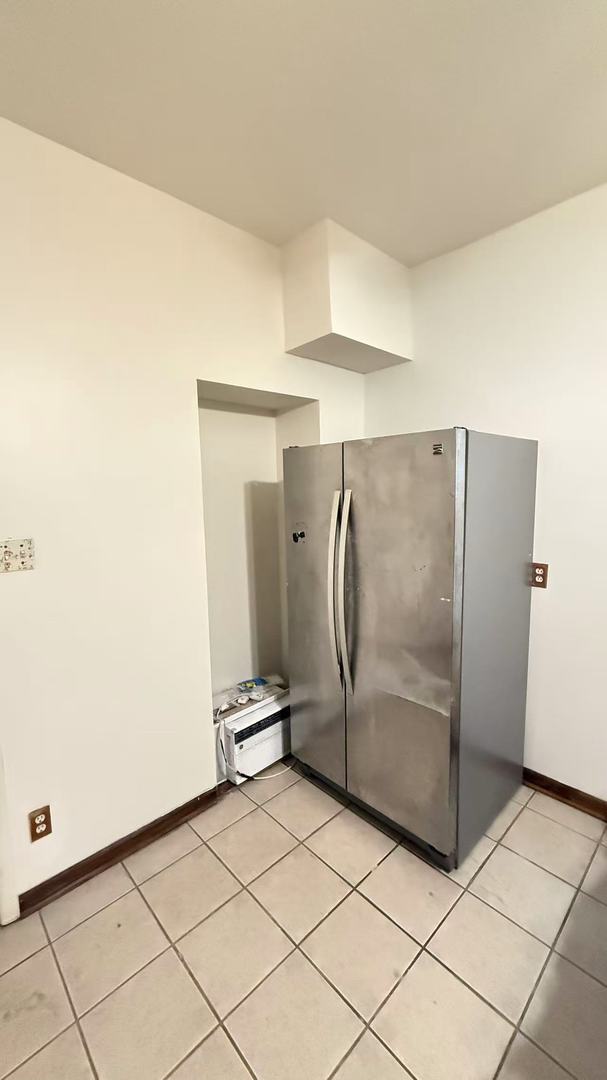 Building Photo - 4417 S Campbell Ave