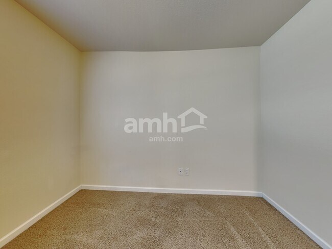 Building Photo - 1855 Blacktail Ln