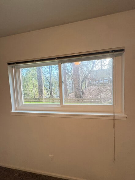 Building Photo - 3075 Miles Way