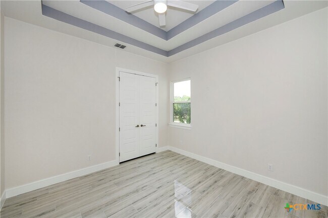 Building Photo - 114 High Point Cir