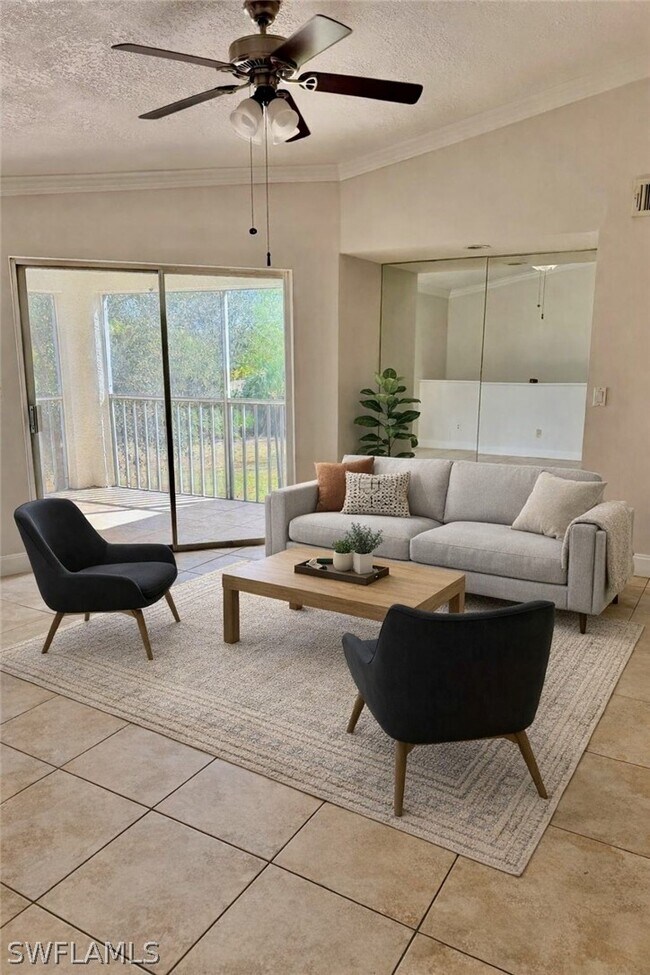 Building Photo - 150 Santa Clara Dr