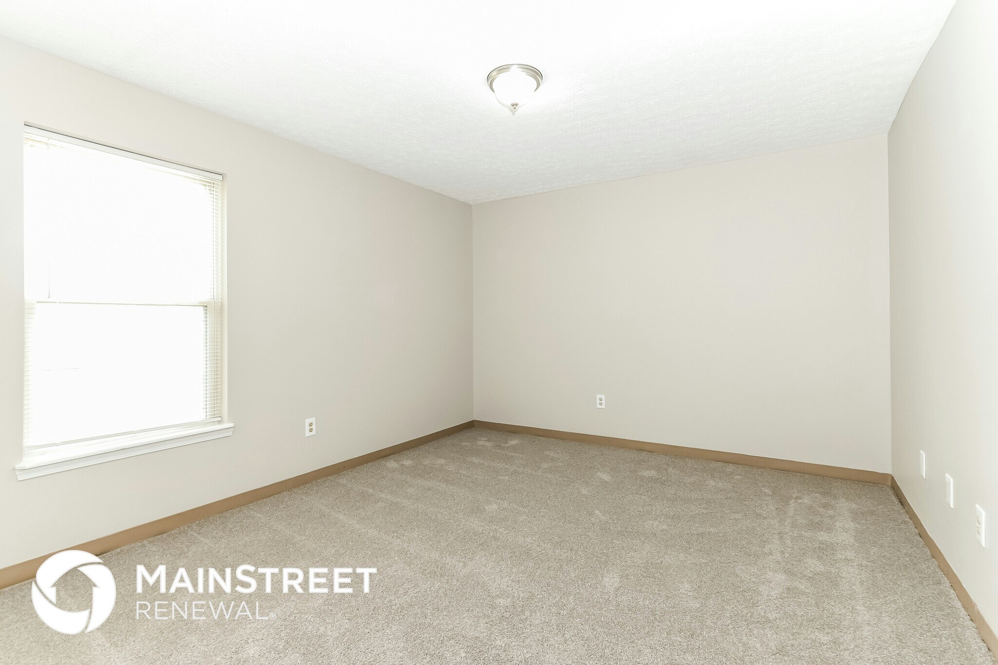 Building Photo - 2913 Dumesnil, Apt #3