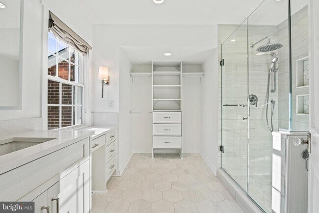 Building Photo - 2314 Wheystone Ct