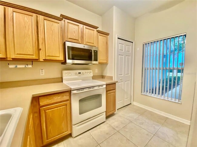 Building Photo - 2409 Harleyford Pl