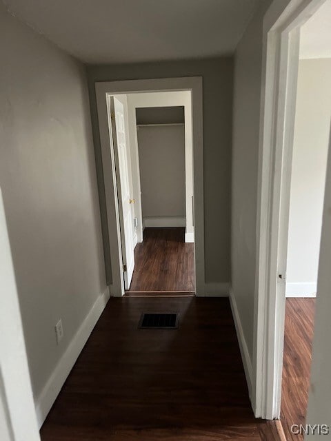 Building Photo - 124 River St