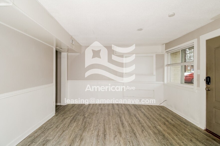 Building Photo - 4610 Arlington St