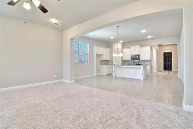 Building Photo - 2417 Griffith Park Dr