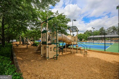 Building Photo - 9485 Nesbit Lakes Dr