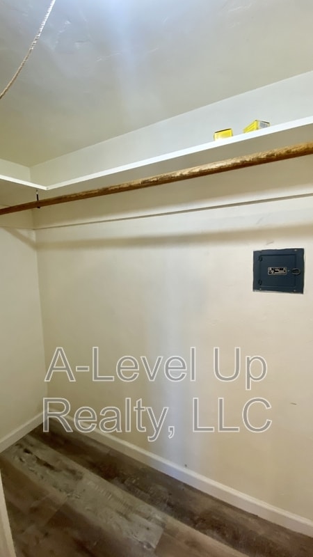 Building Photo - 1414 N Jones Blvd