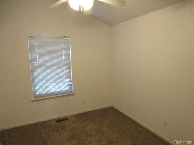 Building Photo - 3061 Talon Cir