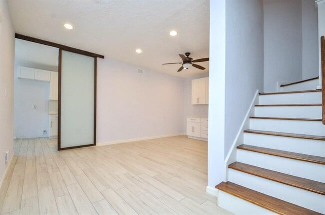 Building Photo - 12625 Memorial Dr