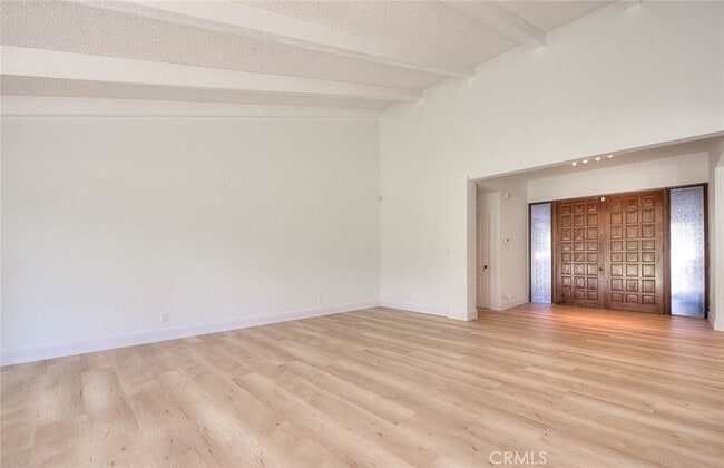 Building Photo - 16612 Park Ln Cir