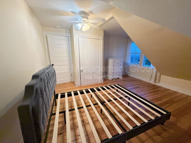 Building Photo - 47 Ashley Ave