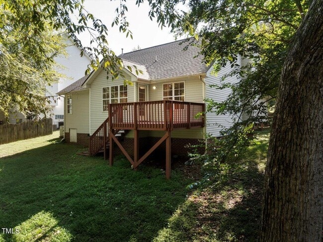 Building Photo - 624 Deacon Ridge St