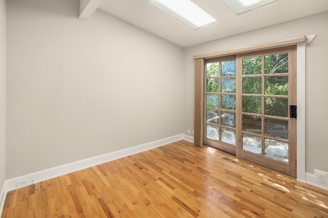 Building Photo - 1811 N 52nd St
