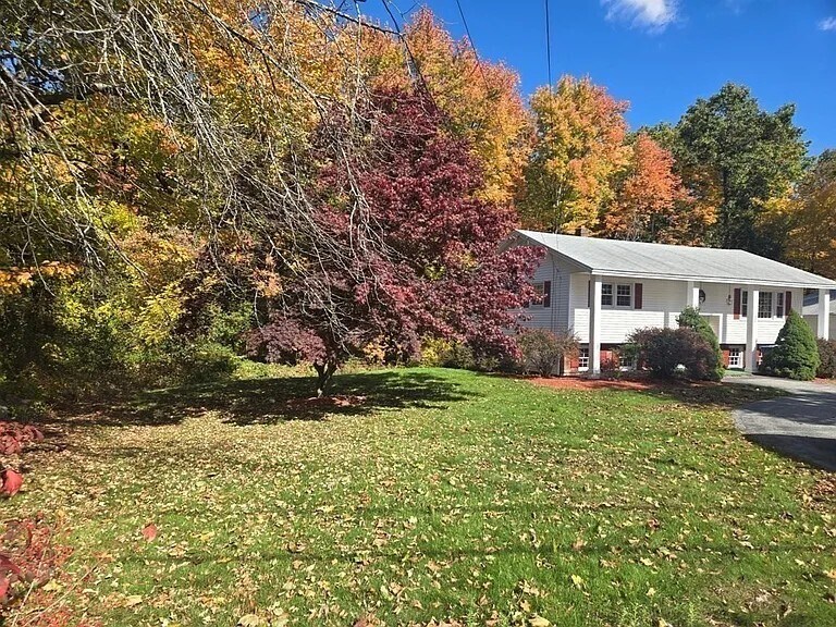 Building Photo - 222 Primrose Hill Rd