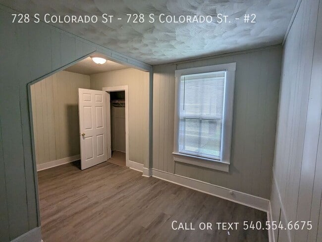 Building Photo - 728 S Colorado St