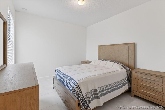 Building Photo - 13570 Starkissed Ln