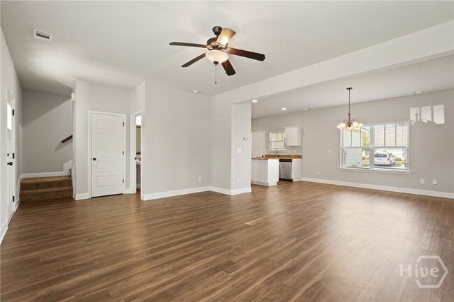 Building Photo - 504 Potter Stone Square