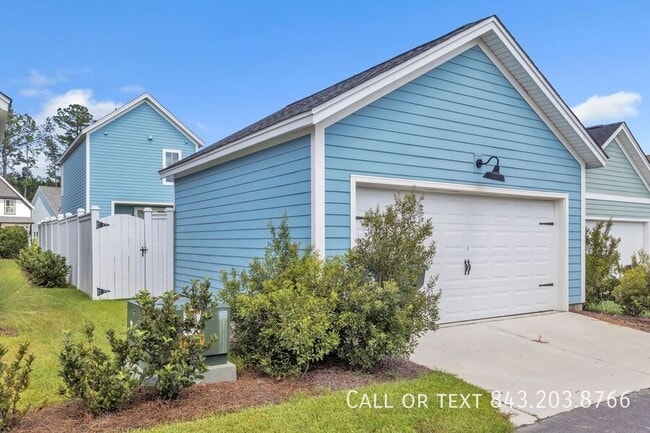 Building Photo - 507 Sound Dr