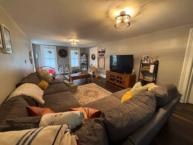 Building Photo - 122 Saratoga Ave