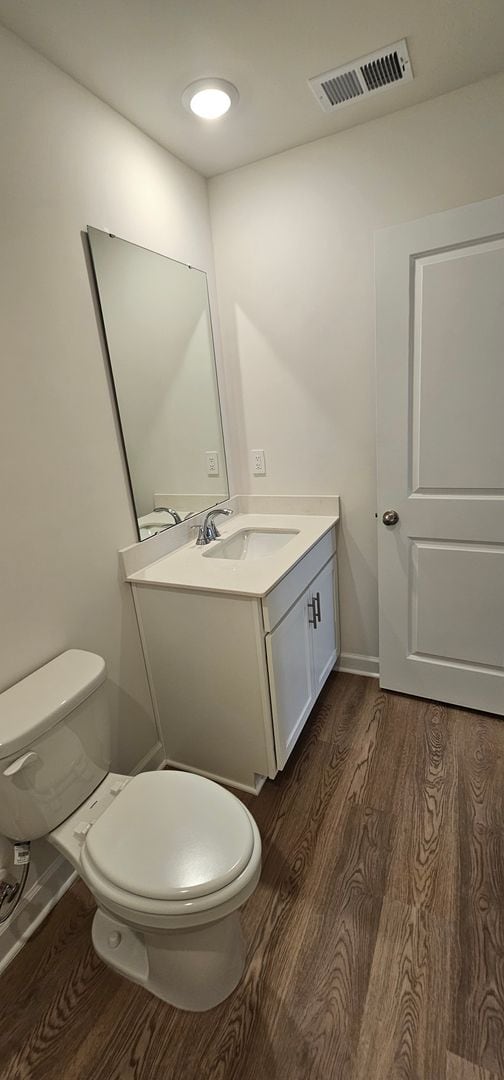 Building Photo - 3 Bed | 2.5 Bath | 2-Car Garage | Brand-New Waterside Home