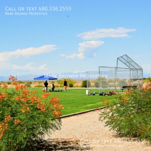 Building Photo - 1204 E Blackfoot Daisy Dr
