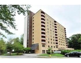 Building Photo - 2500 Mystic Valley Pkwy
