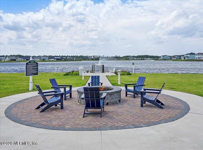 Building Photo - 444 Ness Cir