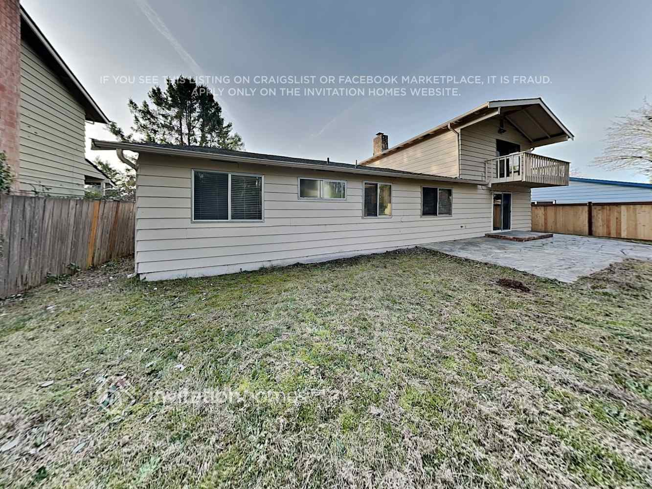 Building Photo - 13712 SE 170th St