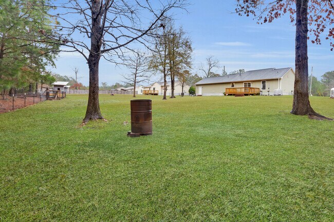 Building Photo - 116 Gregory Dr